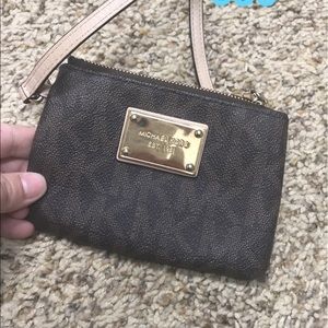 MK wristlet
